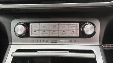 Hyundai KONA 100kW Premium 39kWh 5dr Auto Electric Hatchback